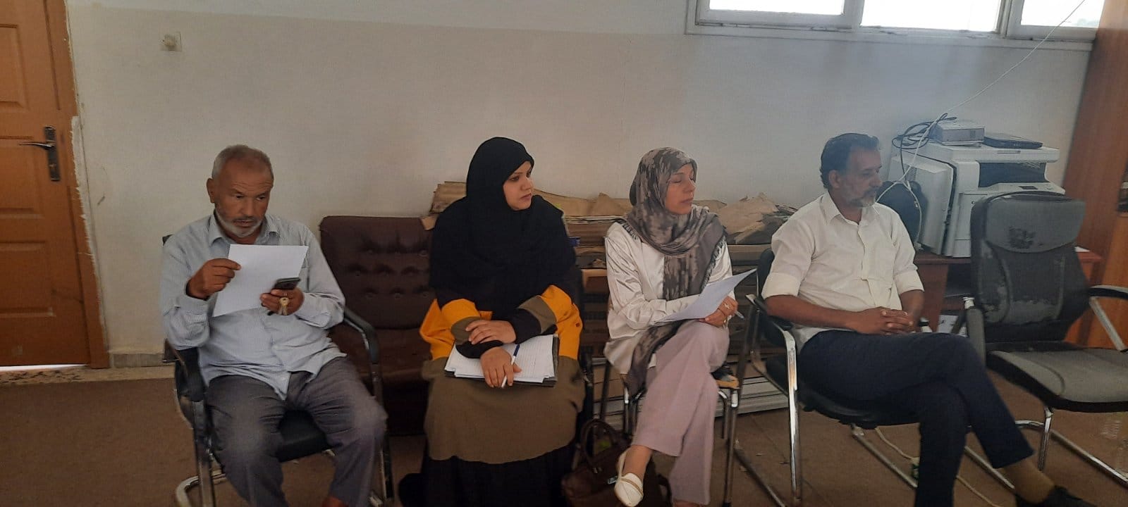 اليوم السبت الموافق 13\8\2022م نظم مكتب الجودة بالكلية بالتنسيق مع مكتب الجودة بالجامعة ورشة عمل حول الدراسة الذاتية حيث قام فريق العمل المتكون من الدكتور اسماعيل احفيظة والدكتور وليد العربي بتقديم شرح وافي بالخصوص .تخلل هذه الورشة العديد من المناقشات بين فريق العمل واللجان المكلفة .